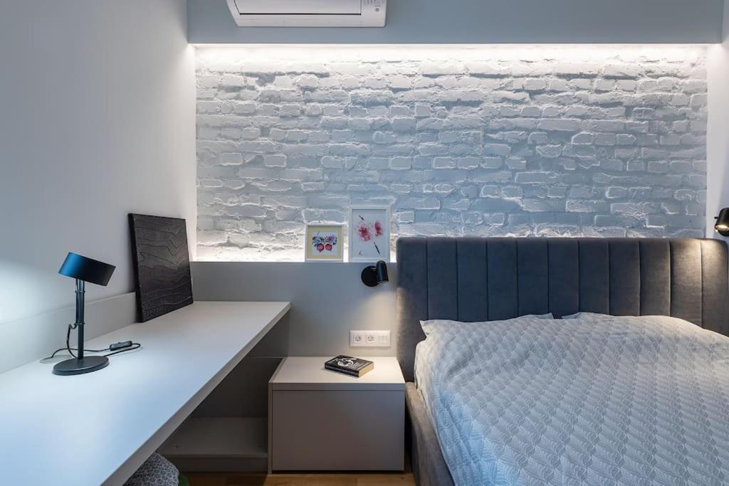 Modern & Stylish Sea Apartment With Parking Бургас Екстериор снимка